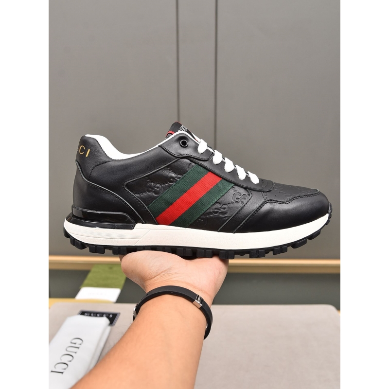 G*u*i casual shoes